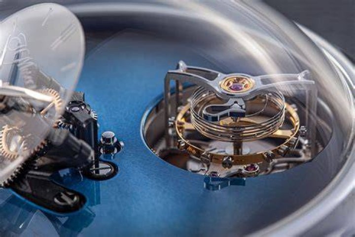 How does Tourbillon Watch work?