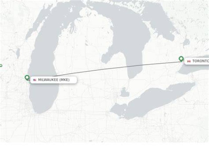 How far is it from Milwaukee to Canada?