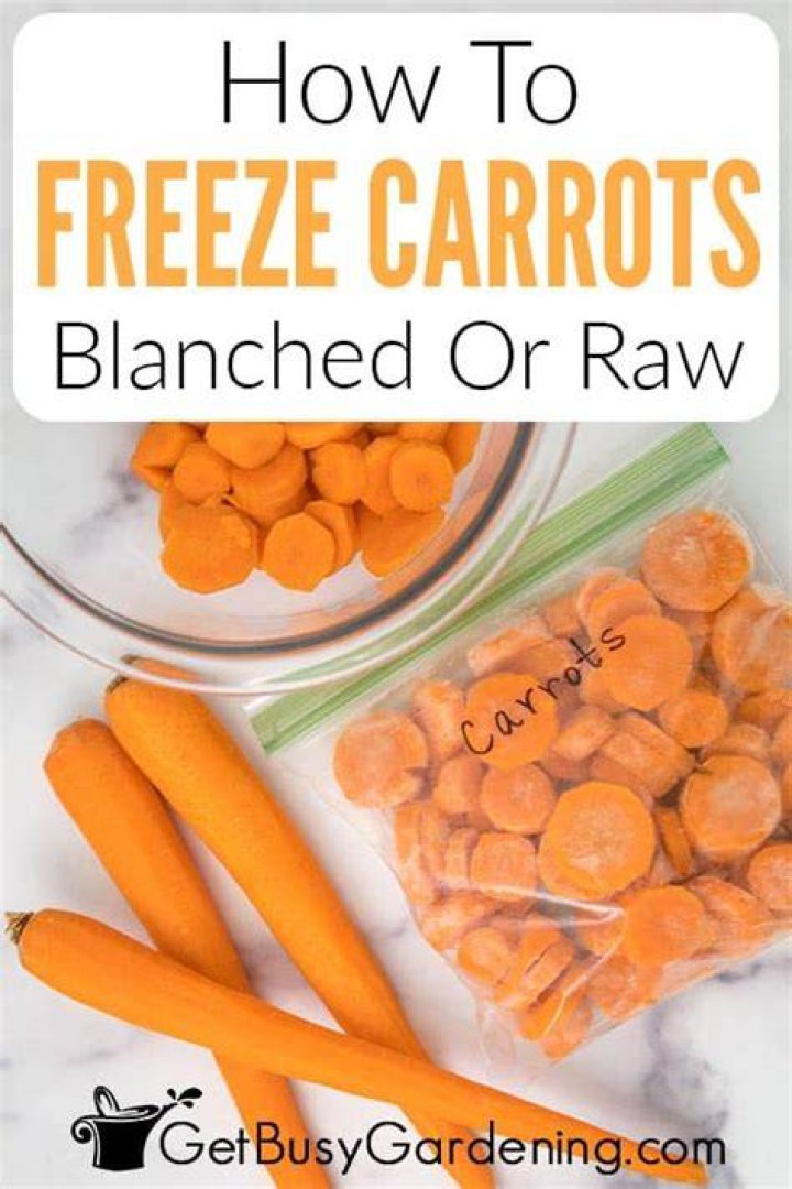 How long do I Blanch carrots for freezing?