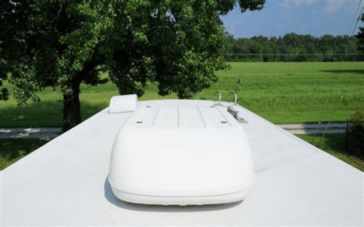 How long does a rubber roof last on a camper?