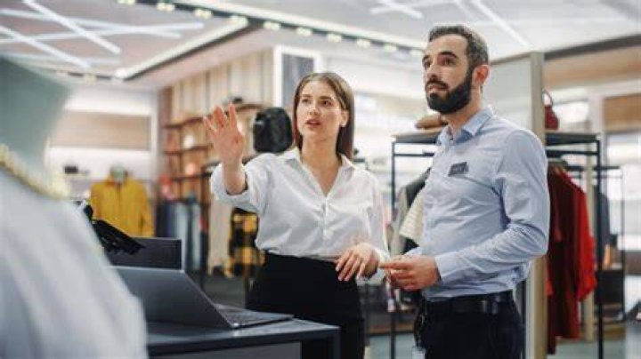 How long does it take to become a retail manager?