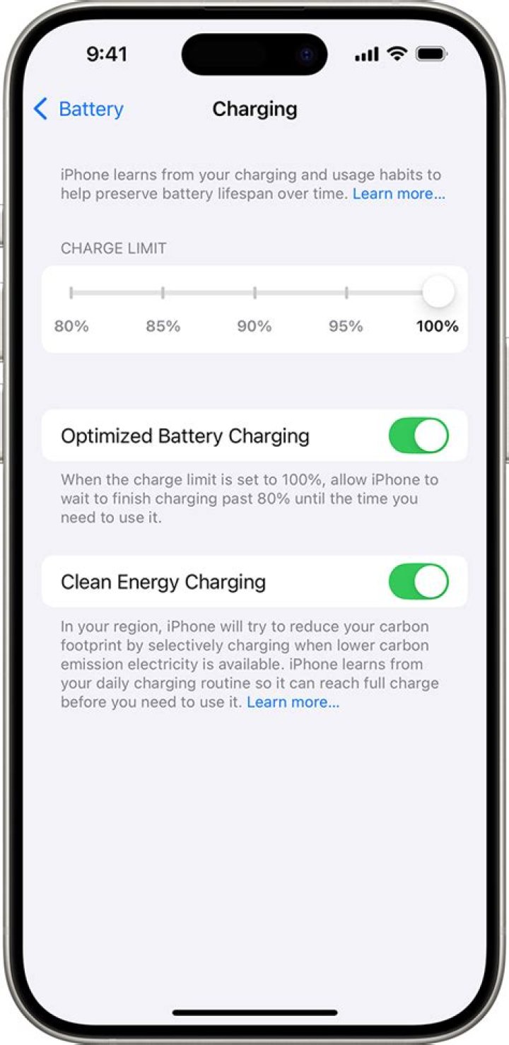 How long should you charge a new iPhone 8?
