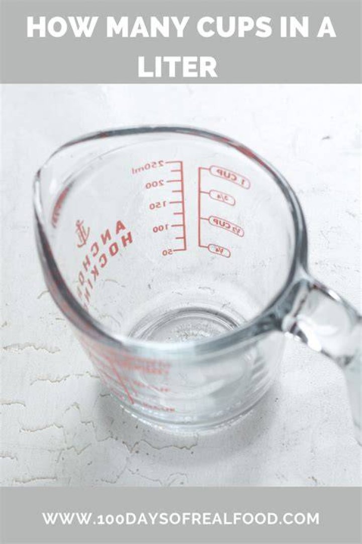 How many cups is a medium carrot?