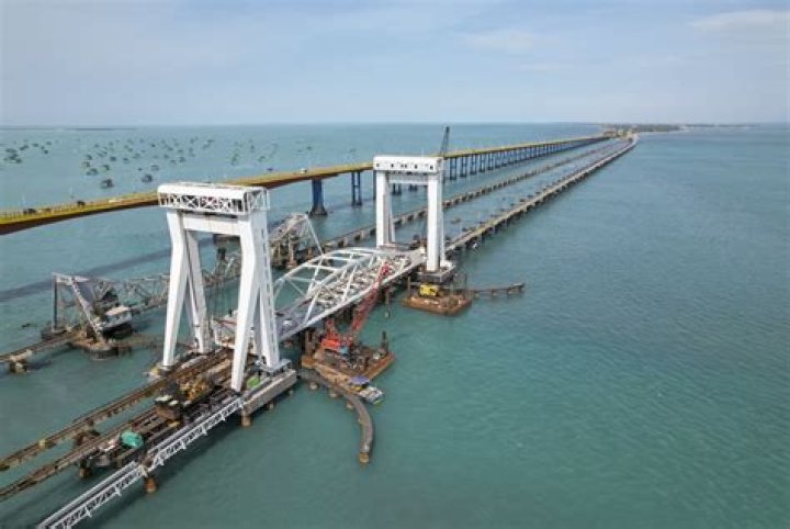 How many kilometers is pamban bridge?