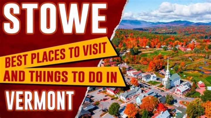 How many people live in Stowe Vermont?