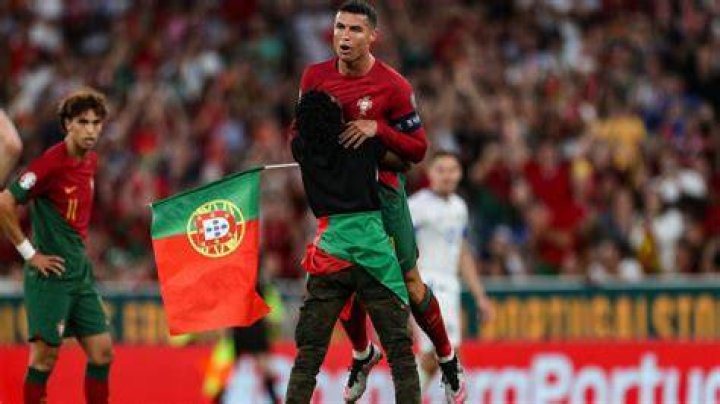 How many states does Portugal have?