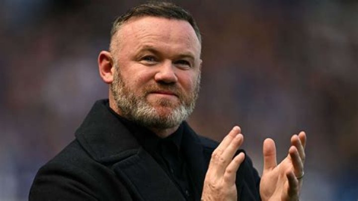 How many times has Wayne Rooney been a captain?