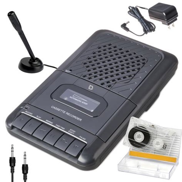 How much audio can a cassette hold?