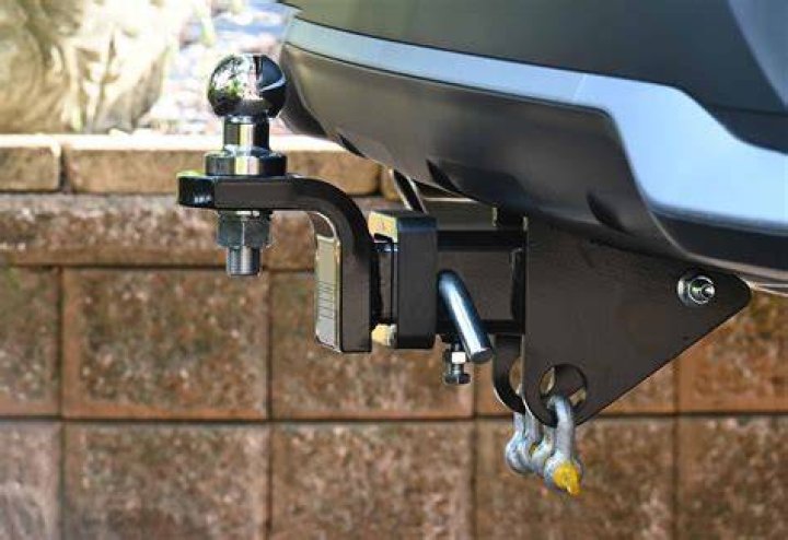 How much does it cost to put a trailer hitch on a car?