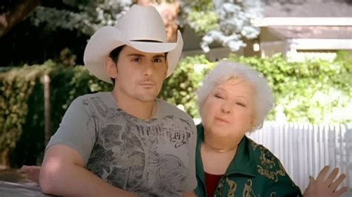 How much is Brad Paisley worth?