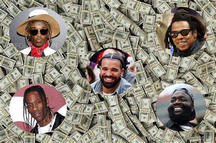 How much money does a rapper make a year?