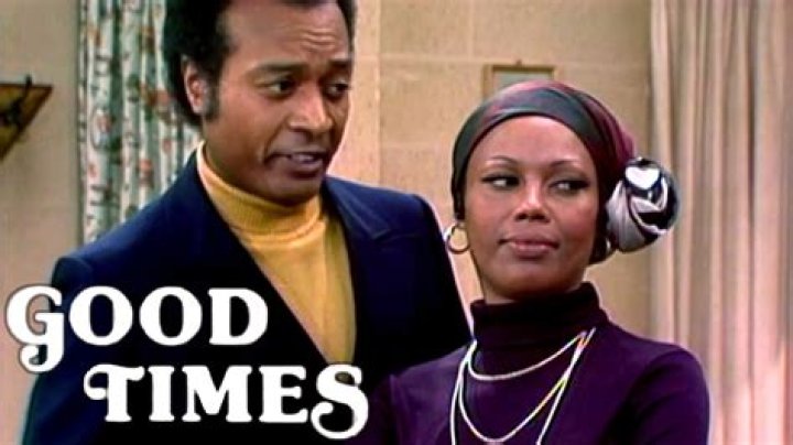 How old is Willona from good times?