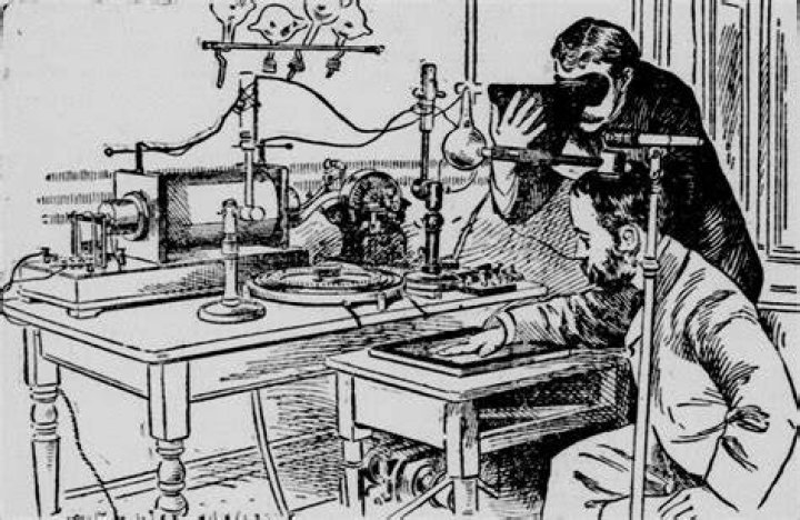 How was Wallpaper made in the 1800s?
