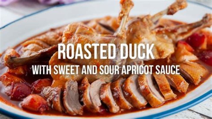Is duck sauce the same as sweet and sour?