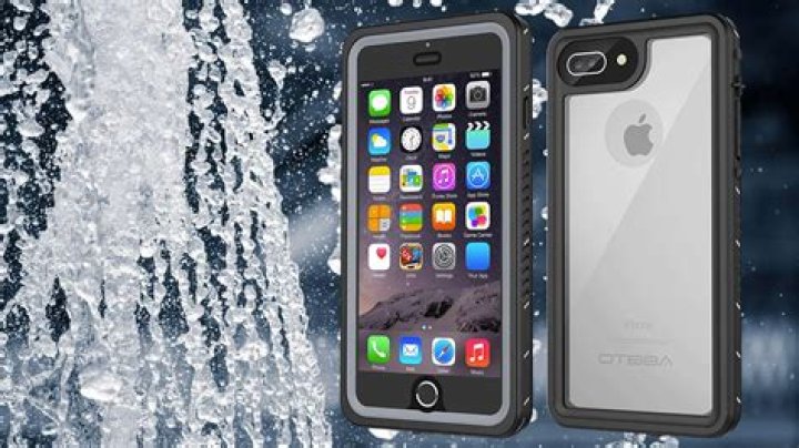 Is iPhone 7 plus waterproof in swimming pool?