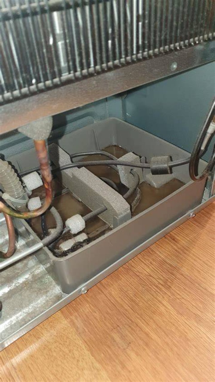 Is it normal for refrigerator to drip water?
