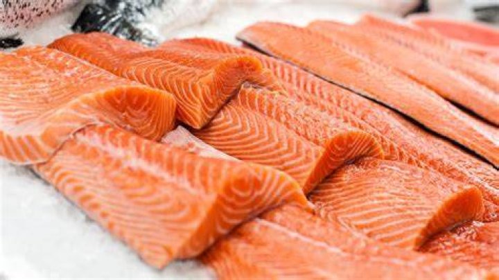 Is it safe to eat raw seafood?