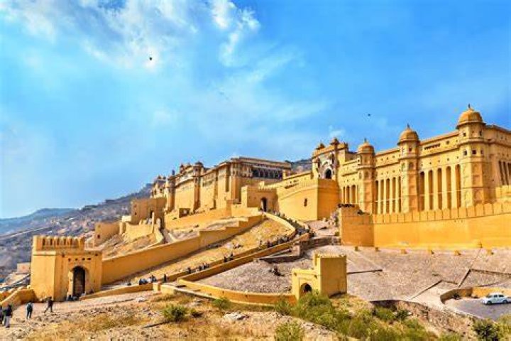 Is Jaipur safe city?