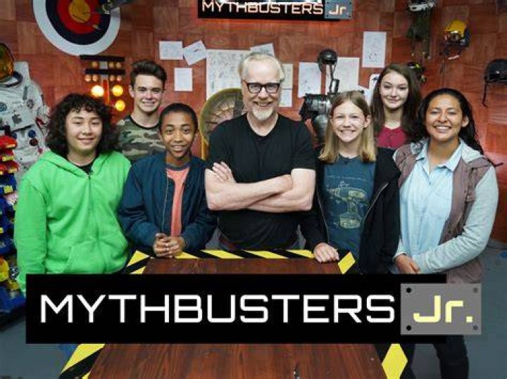 Is MythBusters Jr replacing Mythbusters?