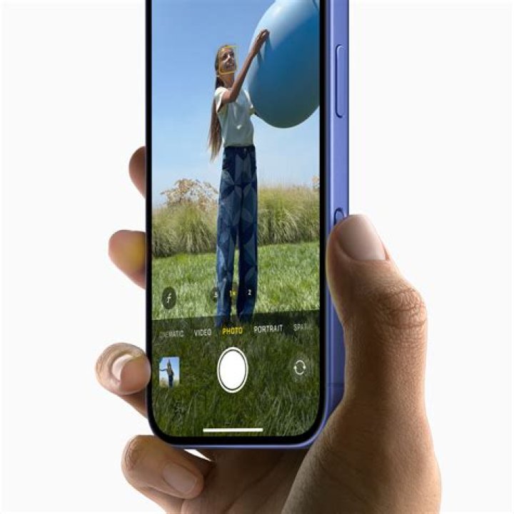 Is the iPhone XS camera better?