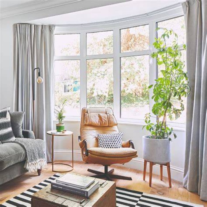 Should you open windows every day?