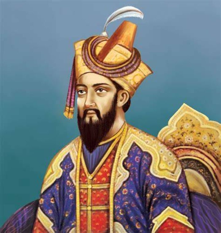 Was Babur Shia or Sunni?