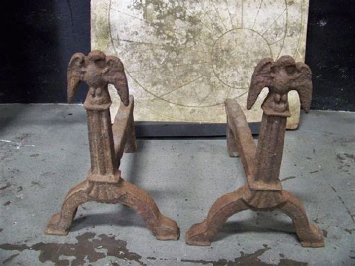 What are dog irons?