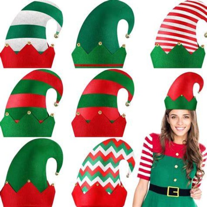 What color are elf hats?