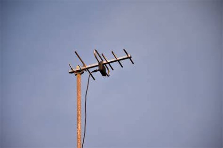 What direction do I point my indoor antenna?