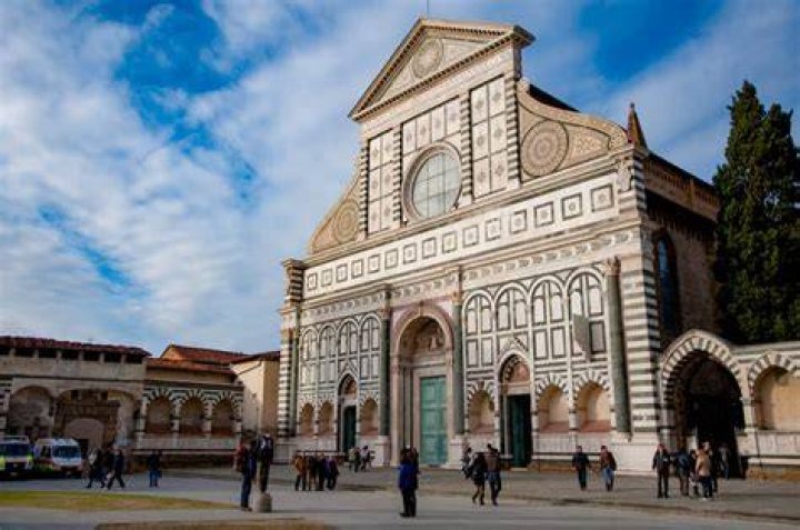 What does Santa Maria Novella mean?