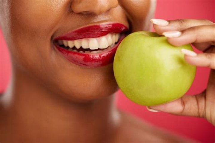 What foods protect enamel?