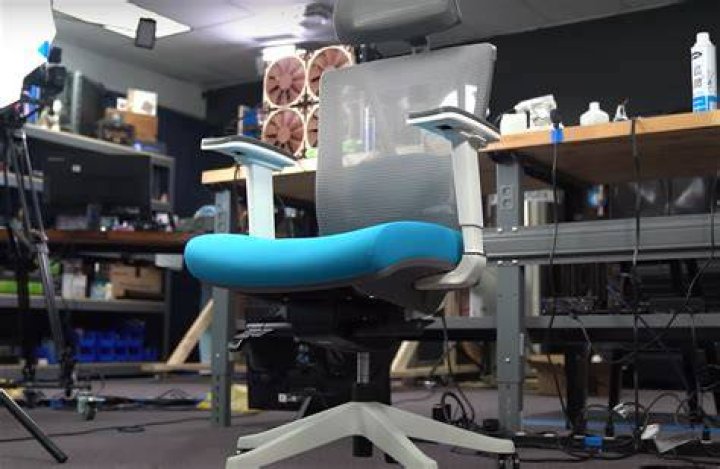 What gaming chair does Pewdiepie use?
