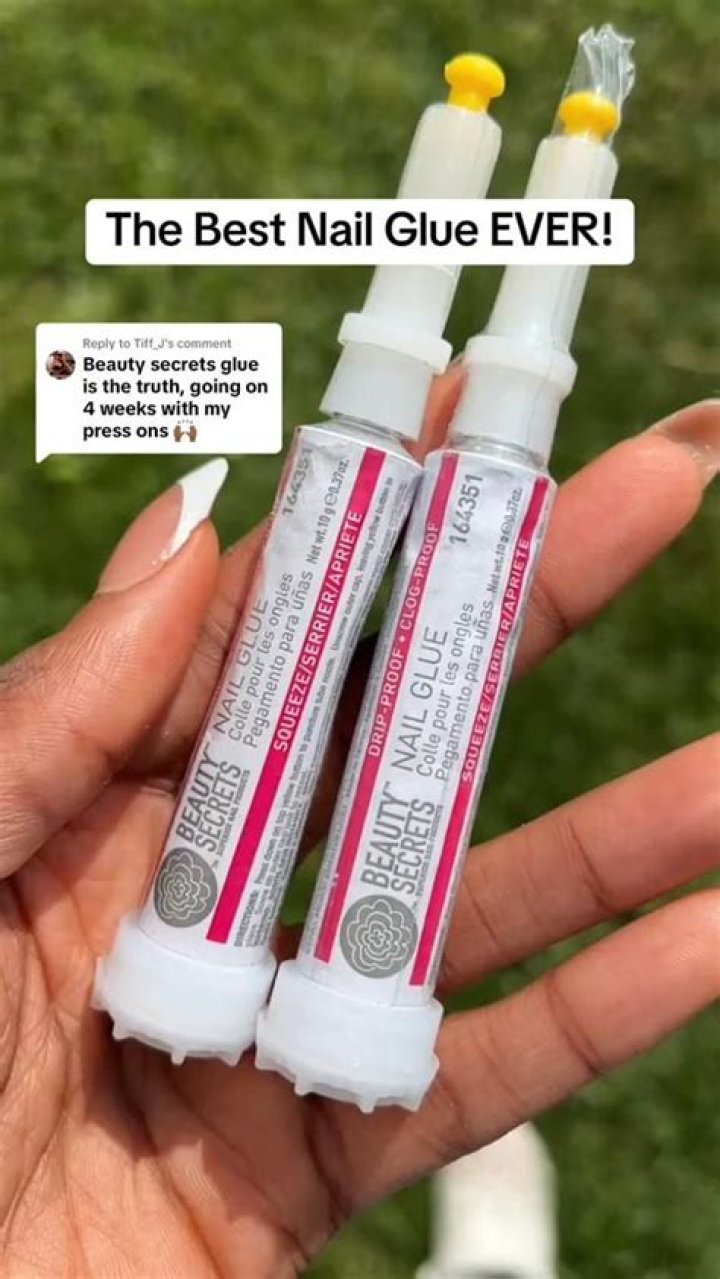What glue is best for acrylic nails?