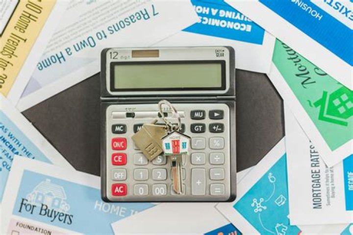 What is a no cash out refi?