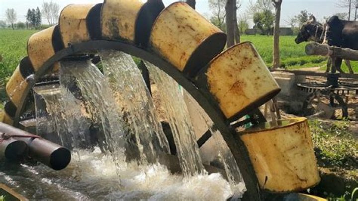 What is a Persian wheel?