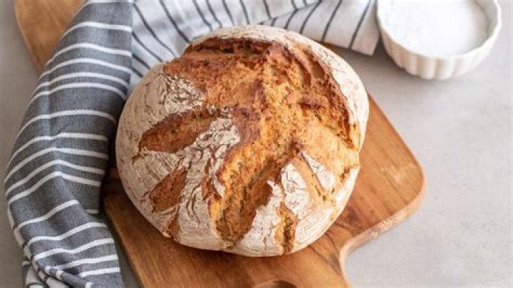 What is bread cloche? | ContextResponse.com