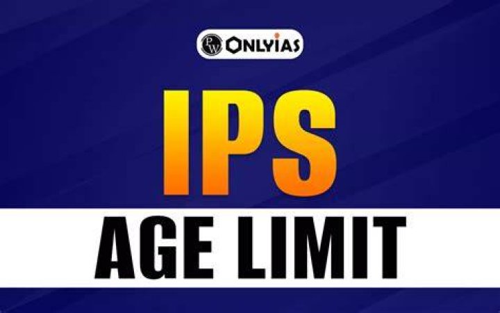 What is the age limit for IPS exam in India?