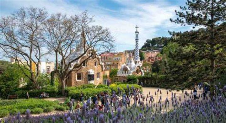 What is the best time of year to visit Toronto?
