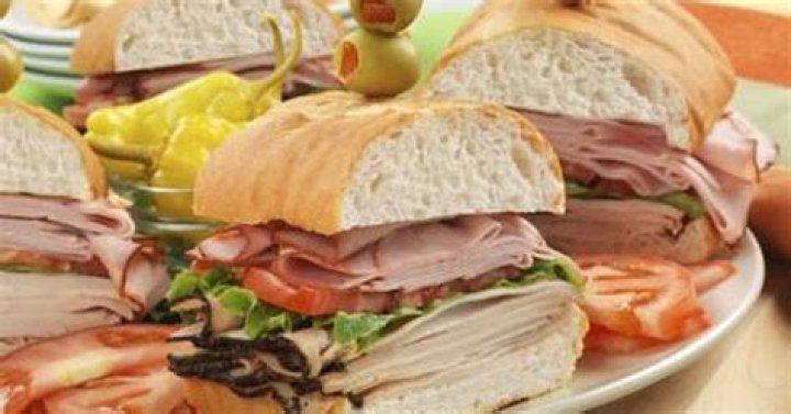 What is the healthiest deli meat to eat?