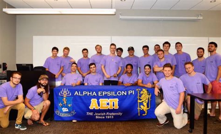 What is the mission of Sigma Alpha Pi?