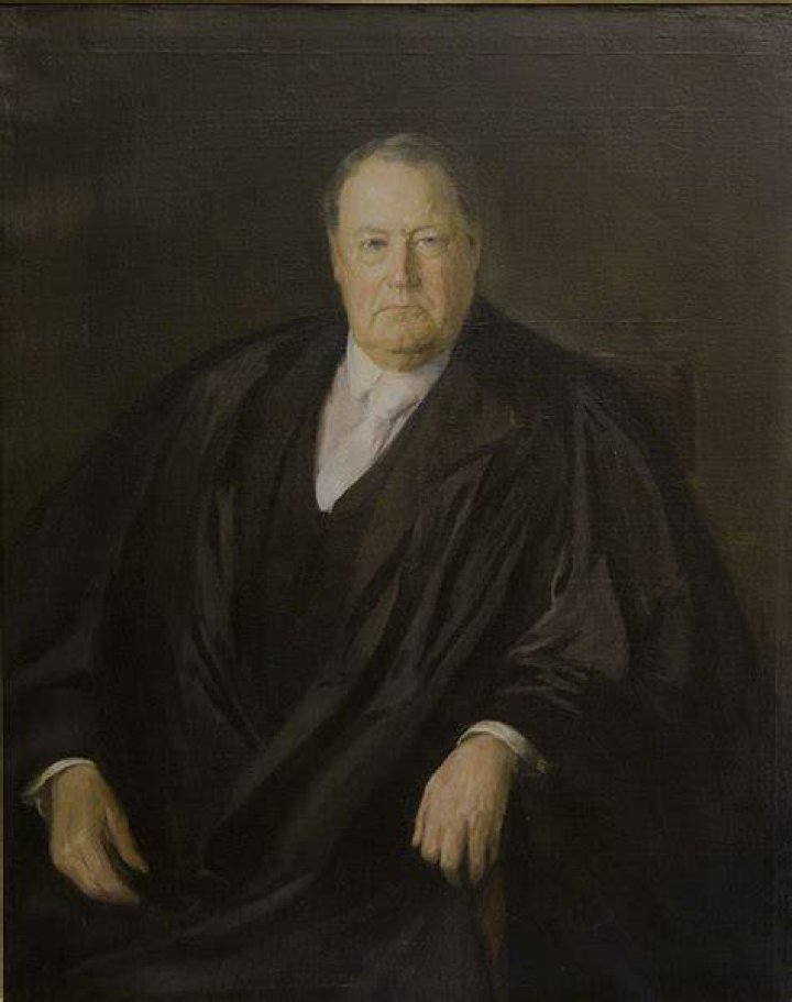 What is the significance of Lochner v New York?