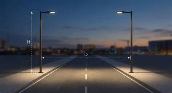 What is the standard distance between street lights?