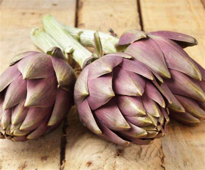 What months are artichokes in season?