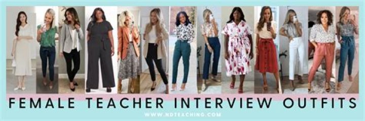 What should a female Indian teacher wear to an interview?