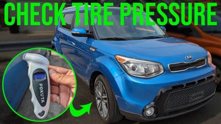 What should the tire pressure be on a Ford Fusion?