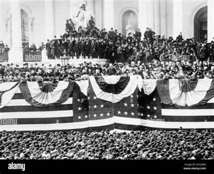 What was President Grover Cleveland's response to the Pullman strike?