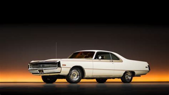 What was the color of the 1970 Chrysler 300h?