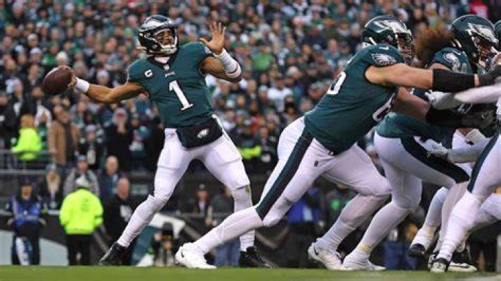 What years did the Eagles win the Super Bowl?