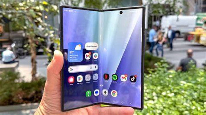 Where can I buy Samsung fold?