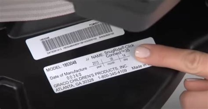 Where must the expiration decal be placed on a vessel?